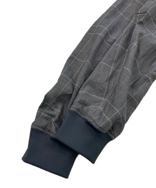 BLACK LABEL CRESTBRIDGE（ブラックレーベル クレストブリッジ）BLACK LABEL CRESTBRIDGE (ブラックレーベル クレストブリッジ) チェックブルゾン グレー サイズ:SIZE Mの古着・服飾アイテム