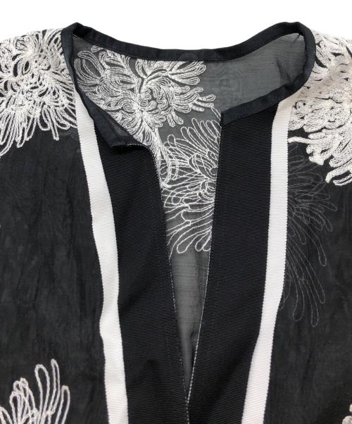 ADORE（アドーア）ADORE (アドーア) シアーエンブロイダリーロングジャケット ブラック サイズ:38の古着・服飾アイテム