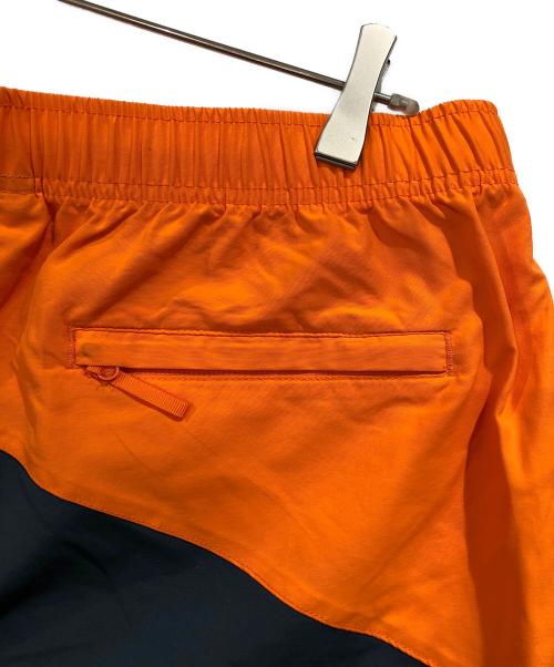 SUPREME（シュプリーム）SUPREME (シュプリーム) Curve Nylon Short グレー サイズ:SIZE Lの古着・服飾アイテム