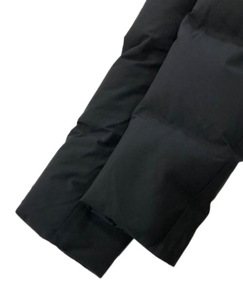 DESCENTE ALLTERRAIN（デザイント オルテライン）Descente ALLTERRAIN (デザイント オルテライン) MIZUSAWA DOWN OVERSIZED JACKET MOUNTAINEER ブラック サイズ:SIZE Lの古着・服飾アイテム