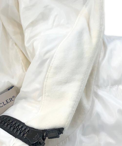 MONCLER（モンクレール）MONCLER (モンクレール) 切替ダウンジャケット ホワイト サイズ:SIZE Lの古着・服飾アイテム