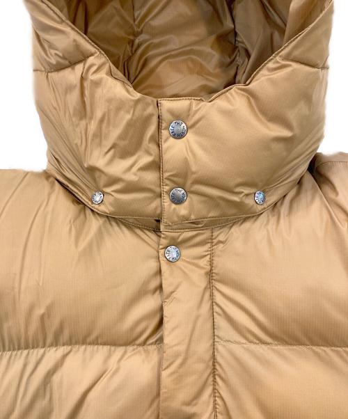 THE NORTH FACE（ザ ノース フェイス）THE NORTH FACE (ザ ノース フェイス) キャンプシェラショート ダウンジャケット ブラウン サイズ:SIZE Lの古着・服飾アイテム
