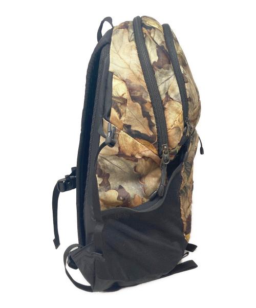 SUPREME（シュプリーム）Supreme (シュプリーム) THE NORTH FACE (ザ ノース フェイス) Pocono Backpack/バックパック ベージュの古着・服飾アイテム