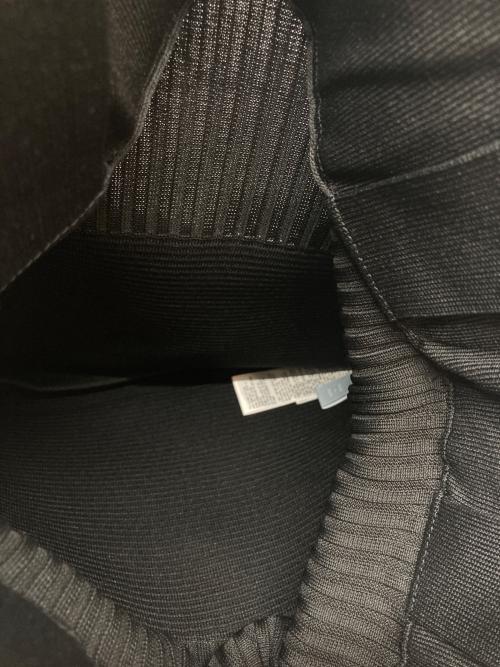 CFCL（シーエフシーエル）CFCL (シーエフシーエル) リブトートバッグ ブラックの古着・服飾アイテム