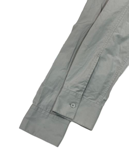 OAMC（オーエーエムシー）OAMC (オーエーエムシー) Salv Shirt コットンポプリン ロゴタグシャツ グレー サイズ:SIZE Mの古着・服飾アイテム