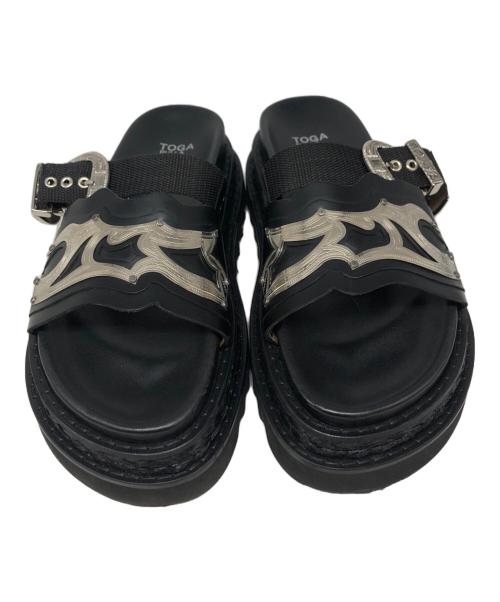 TOGA VIRILIS（トーガ ビリリース）TOGA VIRILIS (トーガ ビリリース) メタルデザインサンダル ブラック サイズ:SIZE 41の古着・服飾アイテム