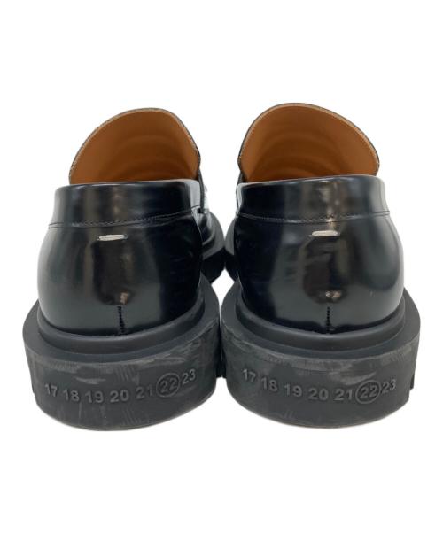 Maison Margiela（メゾンマルジェラ）Maison Margiela (メゾンマルジェラ) スクエアトゥローファー ブラック サイズ:SIZE 41の古着・服飾アイテム