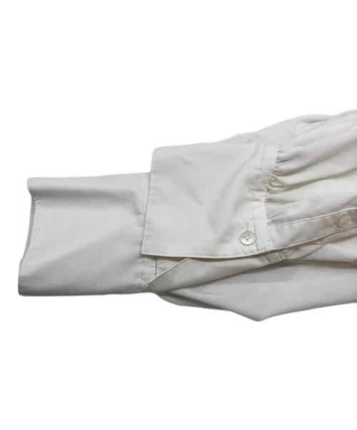 ADORE（アドーア）ADORE (アドーア) クリアコンパクトブラウス ホワイト サイズ:38の古着・服飾アイテム