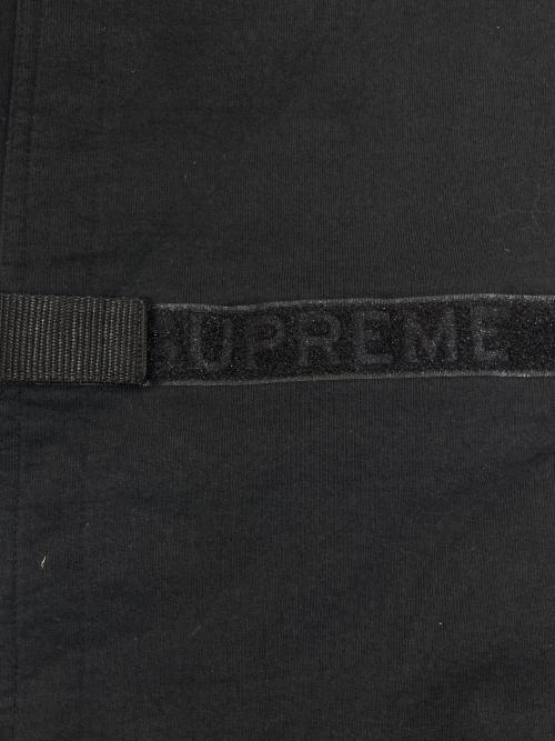 SUPREME（シュプリーム）Supreme (シュプリーム) MARITHE+FRANCOIS GIRBAUD (マリテフランソワジルボー) Shuttle Tape Cargo Sweatpant ブラック サイズ:SIZE Lの古着・服飾アイテム