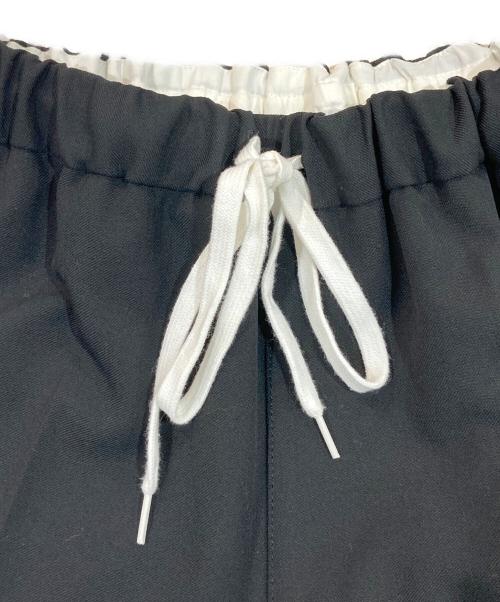 MM6 Maison Margiela（エムエムシックスメゾンマルジェラ）MM6 Maison Margiela (エムエムシックスメゾンマルジェラ) ドローストリング ストレート パンツ ブラック サイズ:SIZE 36の古着・服飾アイテム