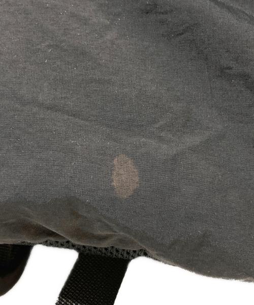 maison kitsune（メゾンキツネ）MAISON KITSUNE (メゾンキツネ) FLASH FOX BACKPACK ブラックの古着・服飾アイテム