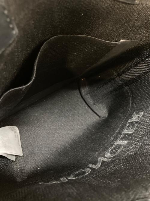 MONCLER（モンクレール）MONCLER (モンクレール) MINI KNIT TOTE ブラックの古着・服飾アイテム