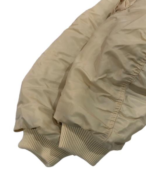 MAISON SPECIAL（メゾンスペシャル）MAISON SPECIAL (メゾンスペシャル) Multiway Short Length MA-1 ベージュ サイズ:SIZE Freeの古着・服飾アイテム