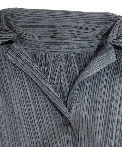 PLEATS PLEASE（プリーツプリーズ）PLEATS PLEASE (プリーツプリーズ) プリーツシャツ ブラック サイズ:SIZE 4の古着・服飾アイテム