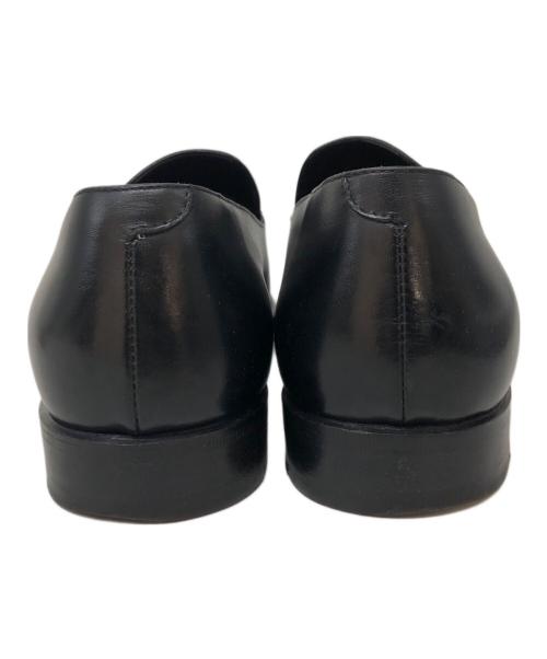 F.LLI Giacometti（フラテッリ ジャコメッティ）F.LLI Giacometti (フラテッリ ジャコメッティ) カーフレザーホールカットローファー ブラック サイズ:SIZE 38の古着・服飾アイテム