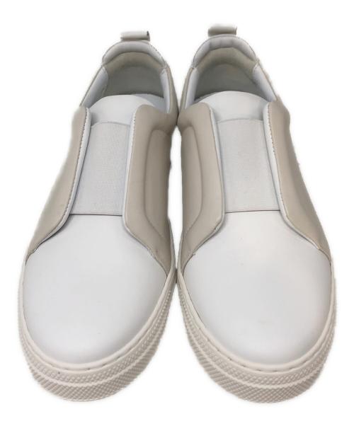 PIERRE HARDY（ピエールアルディ）PIERRE HARDY (ピエールアルディ) スライダースニーカー ホワイト サイズ:SIZE 39の古着・服飾アイテム