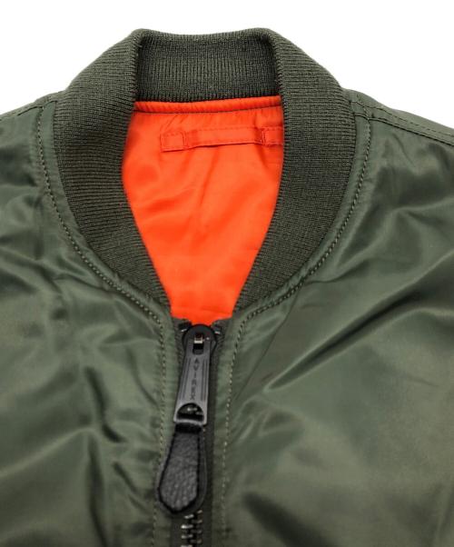 AVIREX（アヴィレックス）AVIREX (アヴィレックス) フライトジャケット カーキ サイズ:Mの古着・服飾アイテム