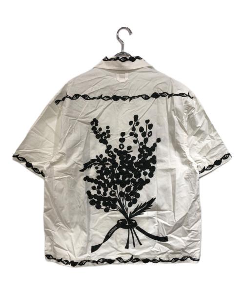 jacquemus（ジャックムス）JACQUEMUS (ジャックムス) 総柄シャツ ホワイト×ブラック サイズ:SIZE 48の古着・服飾アイテム