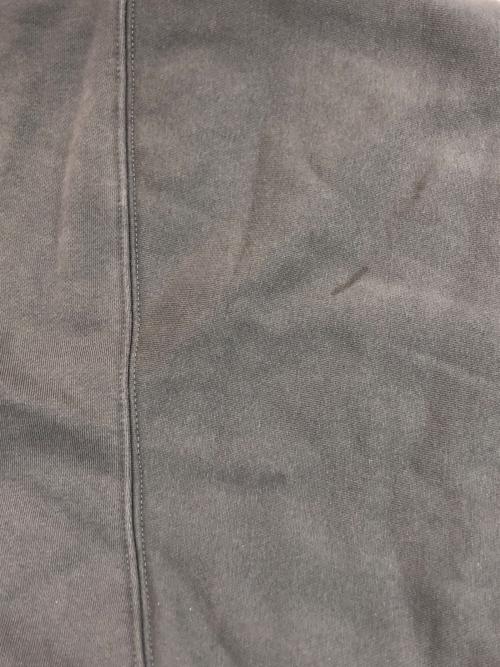 YEEZY（イージー）YEEZY (イージー) GAP (ギャップ) DOVE FOODI グレー サイズ:SIZE Mの古着・服飾アイテム