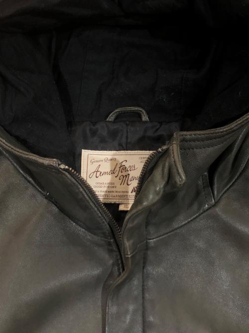 AVIREX（アヴィレックス）AVIREX (アヴィレックス) レザーフーデッドジャケット グリーン サイズ:SIZE XLの古着・服飾アイテム