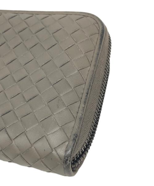 BOTTEGA VENETA（ボッテガベネタ）BOTTEGA VENETA (ボッテガベネタ) イントレチャートラウンドファスナー長財布 グレーの古着・服飾アイテム