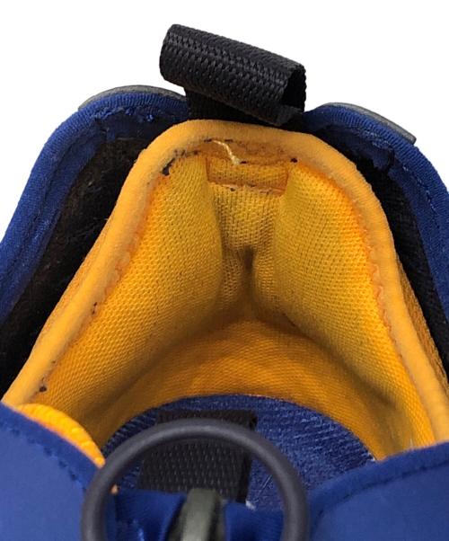 NIKE（ナイキ）NIKE (ナイキ) AIR MAX SNDR SE ブルー サイズ:SIZE 27.5の古着・服飾アイテム