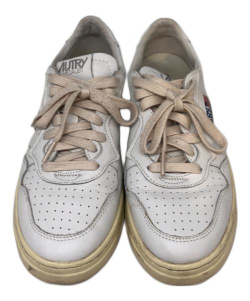 AUTRY（オートリ―）AUTRY (オートリ―) MEDALIST LOW ホワイト サイズ:SIZE 41の古着・服飾アイテム