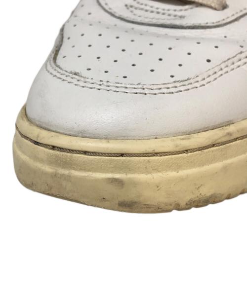 AUTRY（オートリ―）AUTRY (オートリ―) MEDALIST LOW ホワイト サイズ:SIZE 41の古着・服飾アイテム