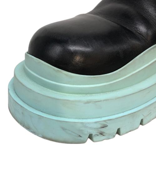 BOTTEGA VENETA（ボッテガベネタ）BOTTEGA VENETA (ボッテガベネタ) タイヤブーツ ブラック サイズ:SIZE 42の古着・服飾アイテム