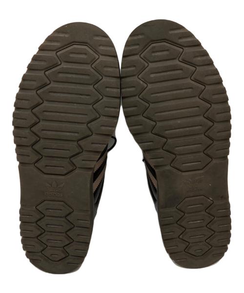 adidas（アディダス）adidas (アディダス) ローカットスニーカー ブラウン サイズ:SIZE 28.5cmの古着・服飾アイテム