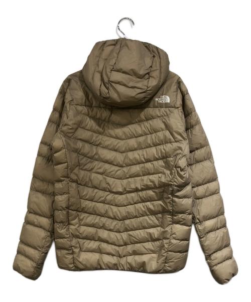 THE NORTH FACE（ザ ノース フェイス）THE NORTH FACE (ザ ノース フェイス) Thunder Hoodie ベージュ サイズ:SIZE Mの古着・服飾アイテム