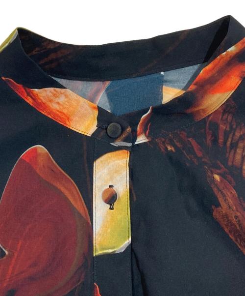 ADORE（アドーア）ADORE (アドーア) メルティングプリントシャツブラウス ブラック×オレンジ サイズ:SIZE 38の古着・服飾アイテム