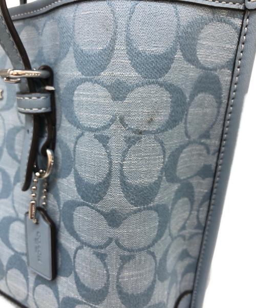 COACH（コーチ）COACH (コーチ) モリー トート 25・シグネチャー シャンブレー ブルーの古着・服飾アイテム