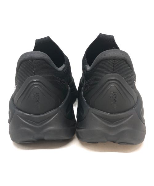 HOKAONEONE（ホカオネオネ）HOKAONEONE (ホカオネオネ) SKYWARD LACELESS ブラック サイズ:27.5㎝の古着・服飾アイテム