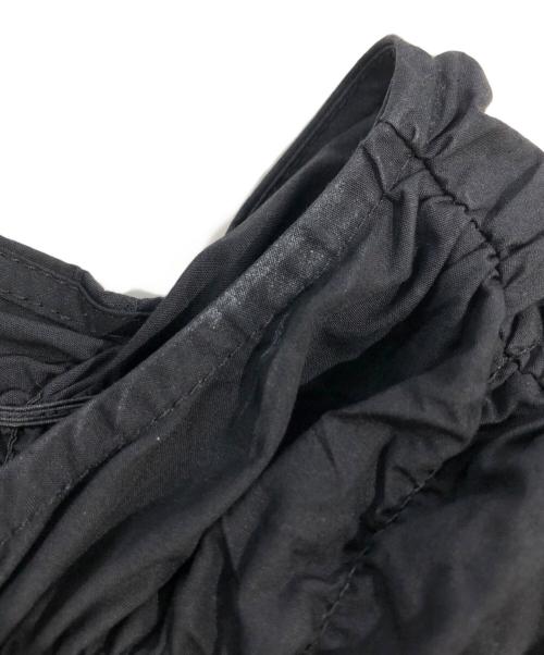 anuke（アンヌーク）anuke (アンヌーク) Typewriter Shirring Tops ブラック サイズ:SIZE Freeの古着・服飾アイテム