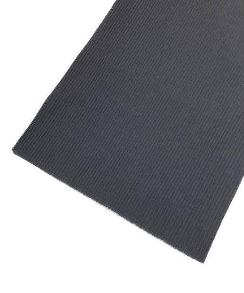 me ISSEY MIYAKE（ミーイッセイ ミヤケ）me ISSEY MIYAKE (ミーイッセイ ミヤケ) プリーツパンツ ブラック サイズ:-の古着・服飾アイテム