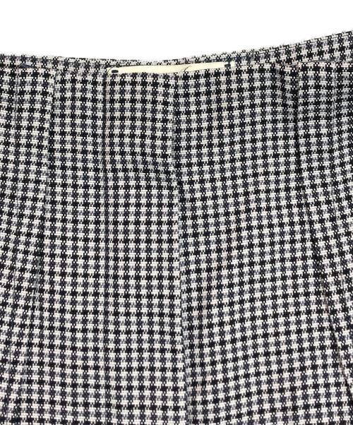 FENDI（フェンディ）FENDI (フェンディ) ショートパンツ ブラック サイズ:SIZE 36の古着・服飾アイテム