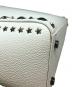 中古・古着 JIMMY CHOO (ジミーチュウ) スタースタッズトートバッグ ホワイト：40000円