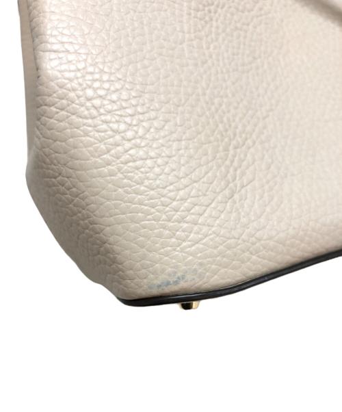 FURLA（フルラ）FURLA (フルラ) DAFNE S HOBO ベージュの古着・服飾アイテム