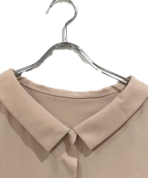 FOXEY（フォクシー）FOXEY (フォクシー) ノースリーブブラウス ベージュ サイズ:40の古着・服飾アイテム