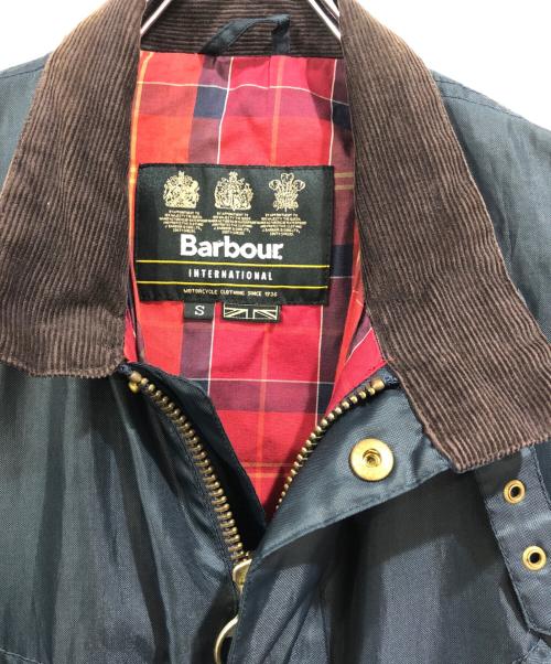 Barbour（バブアー）Barbour (バブアー) インターナショナルジャケット ネイビー サイズ:SIZE Sの古着・服飾アイテム