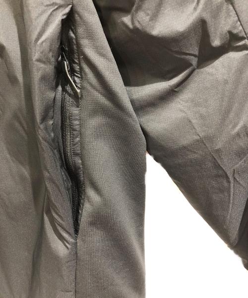 ARC'TERYX（アークテリクス）ARC'TERYX (アークテリクス) Atom Hoody ブラック サイズ:Mの古着・服飾アイテム