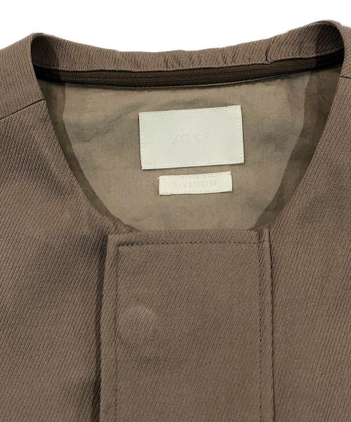 YOKE（ヨーク）YOKE (ヨーク) DETACHABLE POCKET TACTICAL VEST ブラウン サイズ:SIZE 2の古着・服飾アイテム