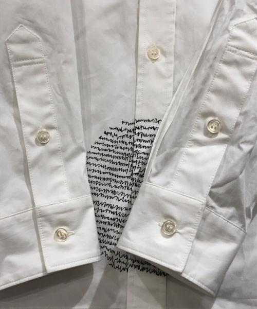 HERALBONY（ヘラルボニー）HERALBONY (ヘラルボニー) レギュラーカラーシャツ「marina-moji003」 ホワイト サイズ:Lの古着・服飾アイテム