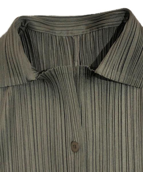 PLEATS PLEASE（プリーツプリーズ）PLEATS PLEASE (プリーツプリーズ) プリーツオープンカラーシャツ カーキ サイズ:SIZE 3の古着・服飾アイテム