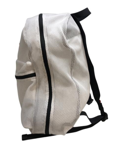 SUPREME（シュプリーム）SUPREME (シュプリーム) Mesh Backpack ホワイトの古着・服飾アイテム