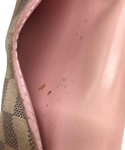 LOUIS VUITTON（ルイ ヴィトン）LOUIS VUITTON (ルイ ヴィトン) 2つ折り財布 ピンクの古着・服飾アイテム