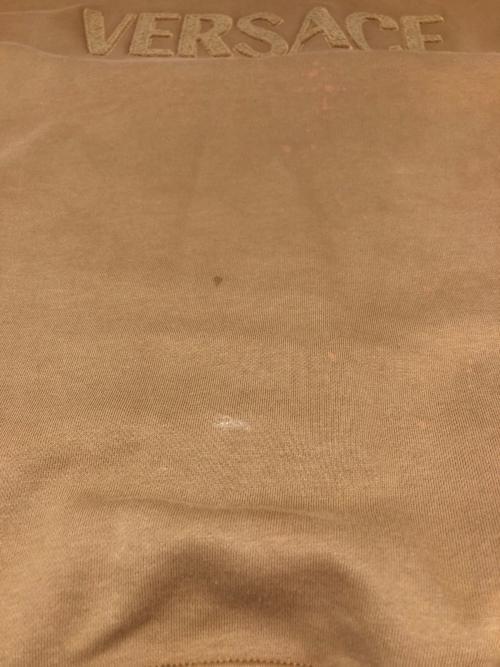 VERSACE（ヴェルサーチェ）VERSACE (ヴェルサーチェ) クルーネックスウェット キャメル サイズ:SIZE Sの古着・服飾アイテム