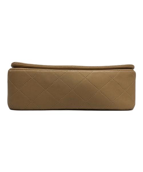 CHANEL（シャネル）CHANEL (シャネル) フラップチェーンショルダーバッグ ベージュの古着・服飾アイテム