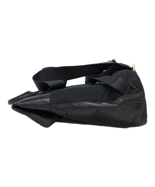 A.D.M.J.（エーディーエムジェイ）A.D.M.J. (エーディーエムジェイ) クロコ型押しリュック ブラックの古着・服飾アイテム